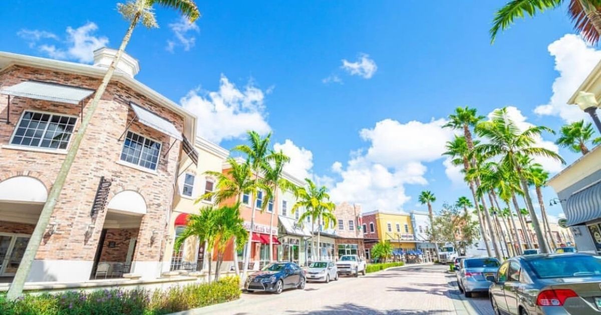 Port St Lucie commercial district