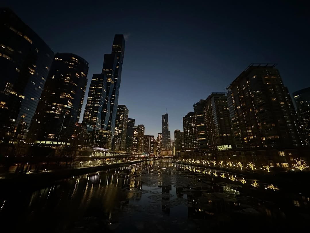 Chicago, IL location view 4