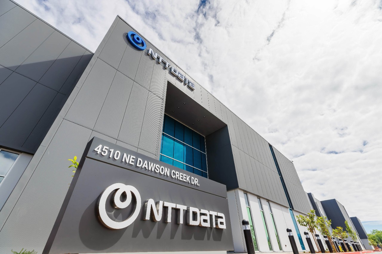 Data Center Roofing — commercial roofing