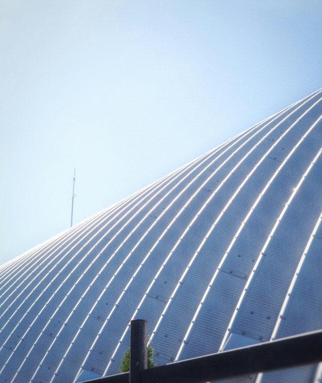 Curved metal roof